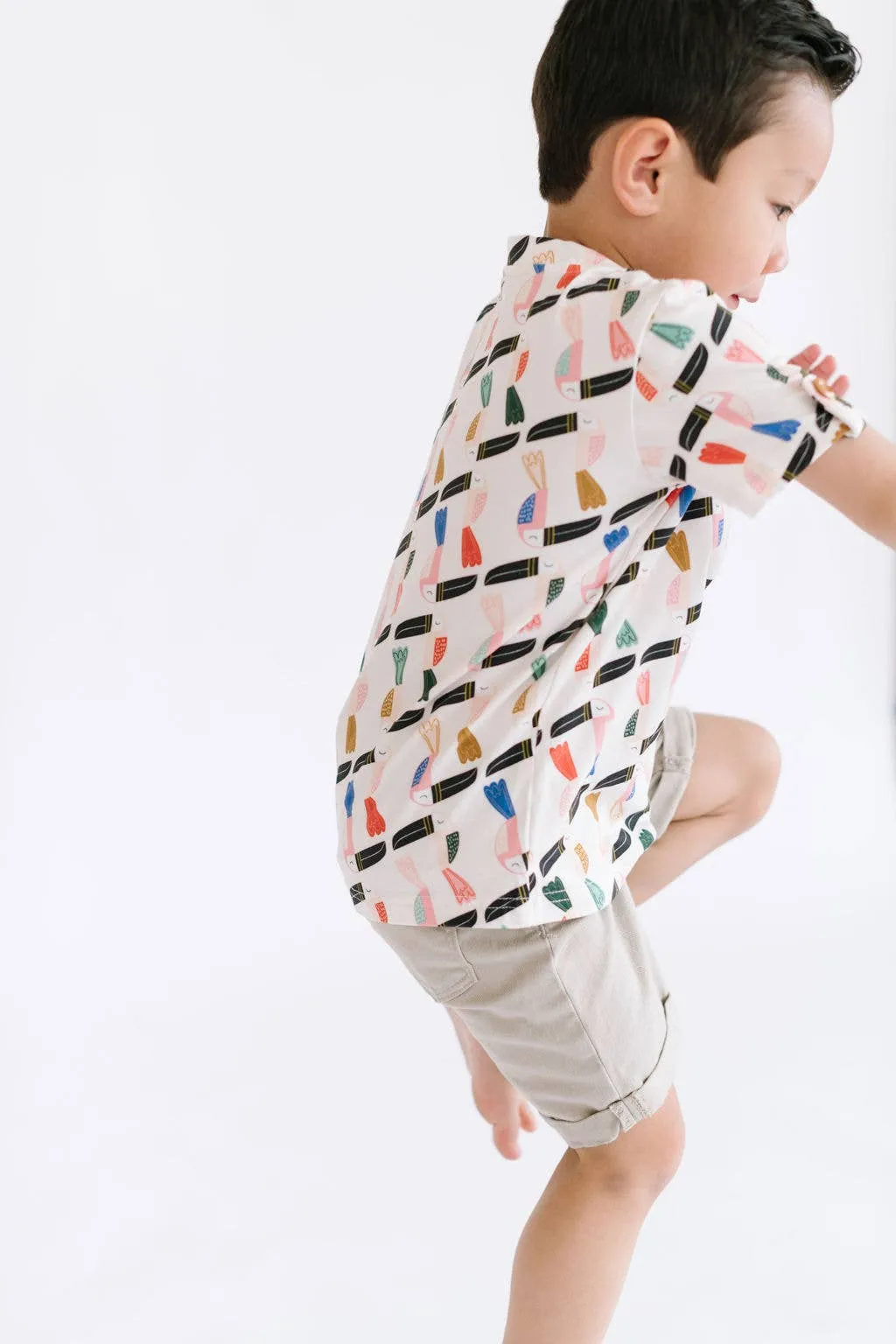 Alex Tee in Toucan Play